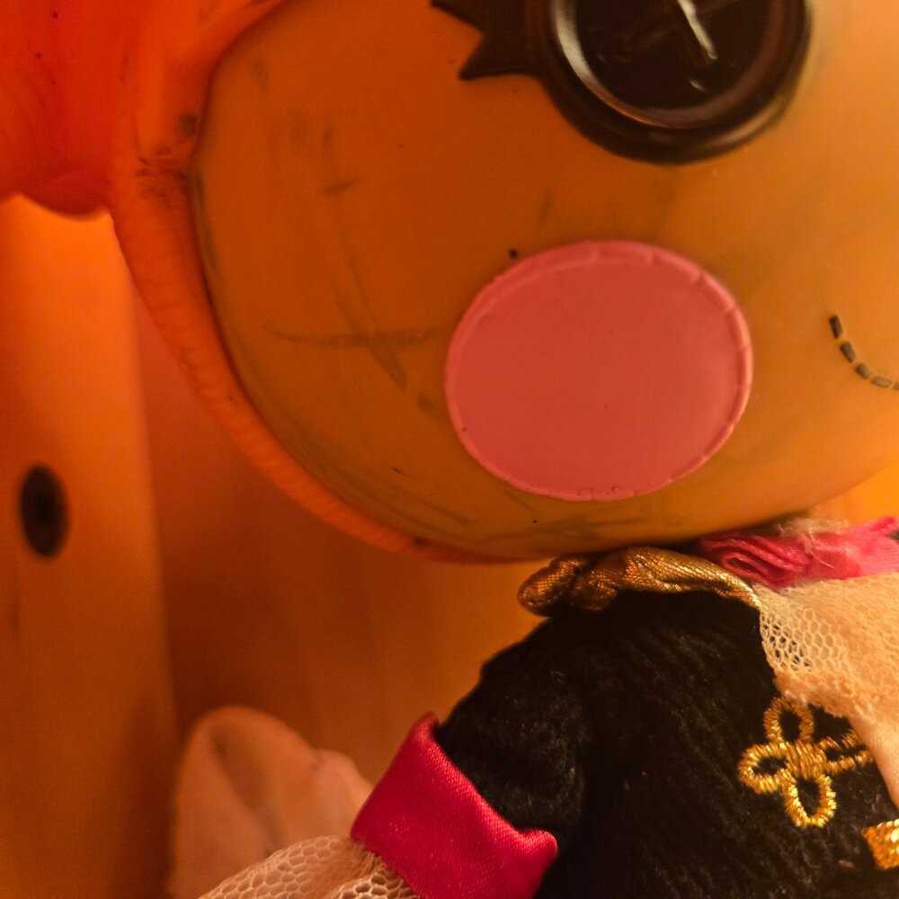 Lalaloopsy Patch Treasurechest Doll | Pirate Outfit - Picture 2 of 5